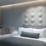 Otel Omm 3*
